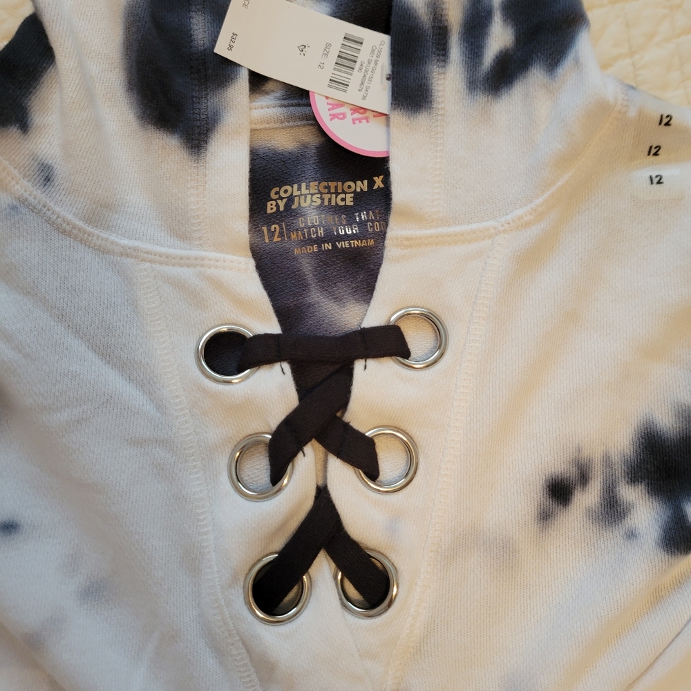 ❌️SOLD❌️ GIRLS Justice (NWT) Tie Dye Hoodie Sweatshirt - Picture 2 of 5
